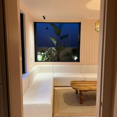 Villa Drymades Olea U16 Gjilek